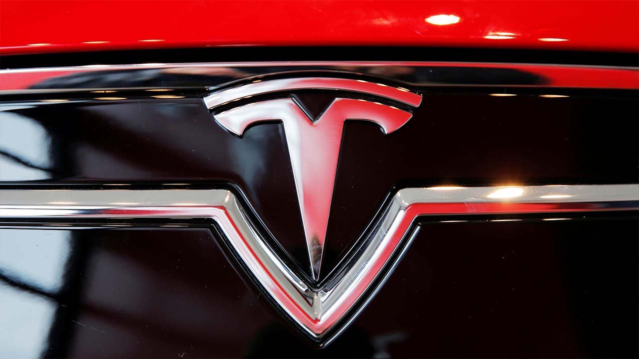 Tesla cancels affordable electric car, shifts focus to Robotaxis