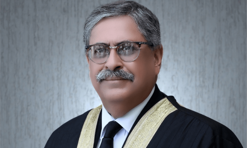 There are no black sheep in supreme court, Justice Minallah tells PM
