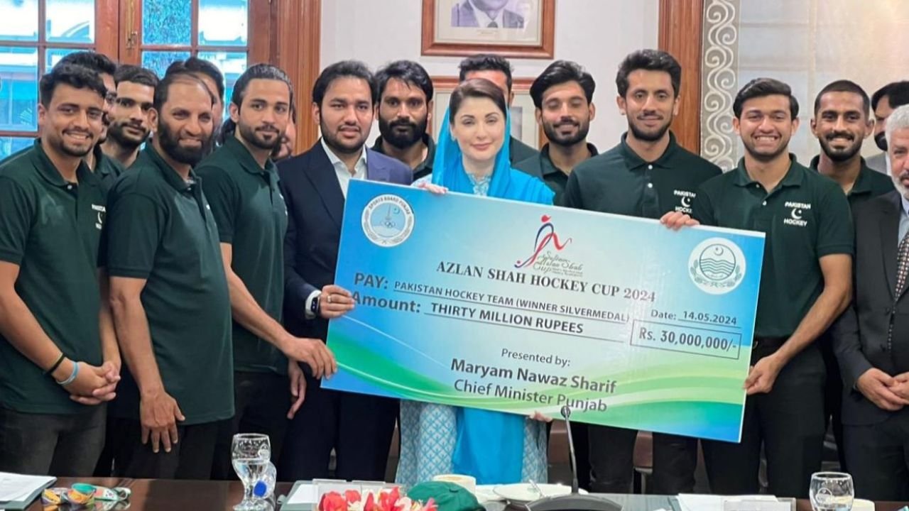 Maryam Nawaz announces Rs 3 crore prize for hockey team
