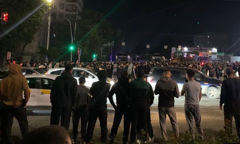 Panicked govt brought students back from Kyrgyzstan over fake news, says journalist Azaz Syed