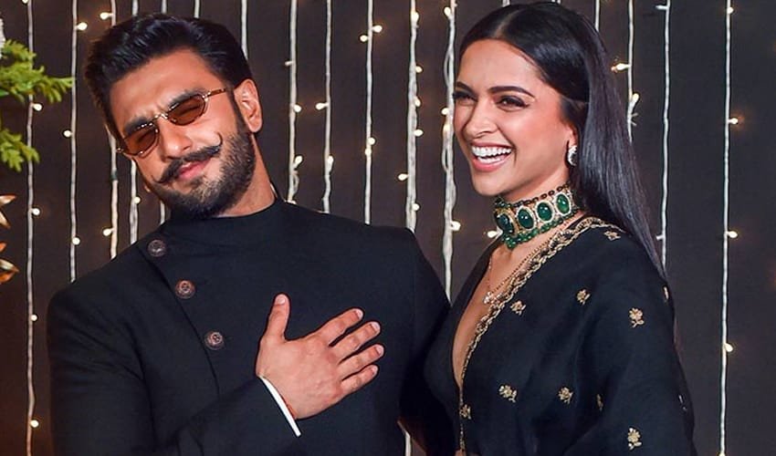 Fans worried after Ranveer Singh’s wedding pictures with Deepika Padukone go missing