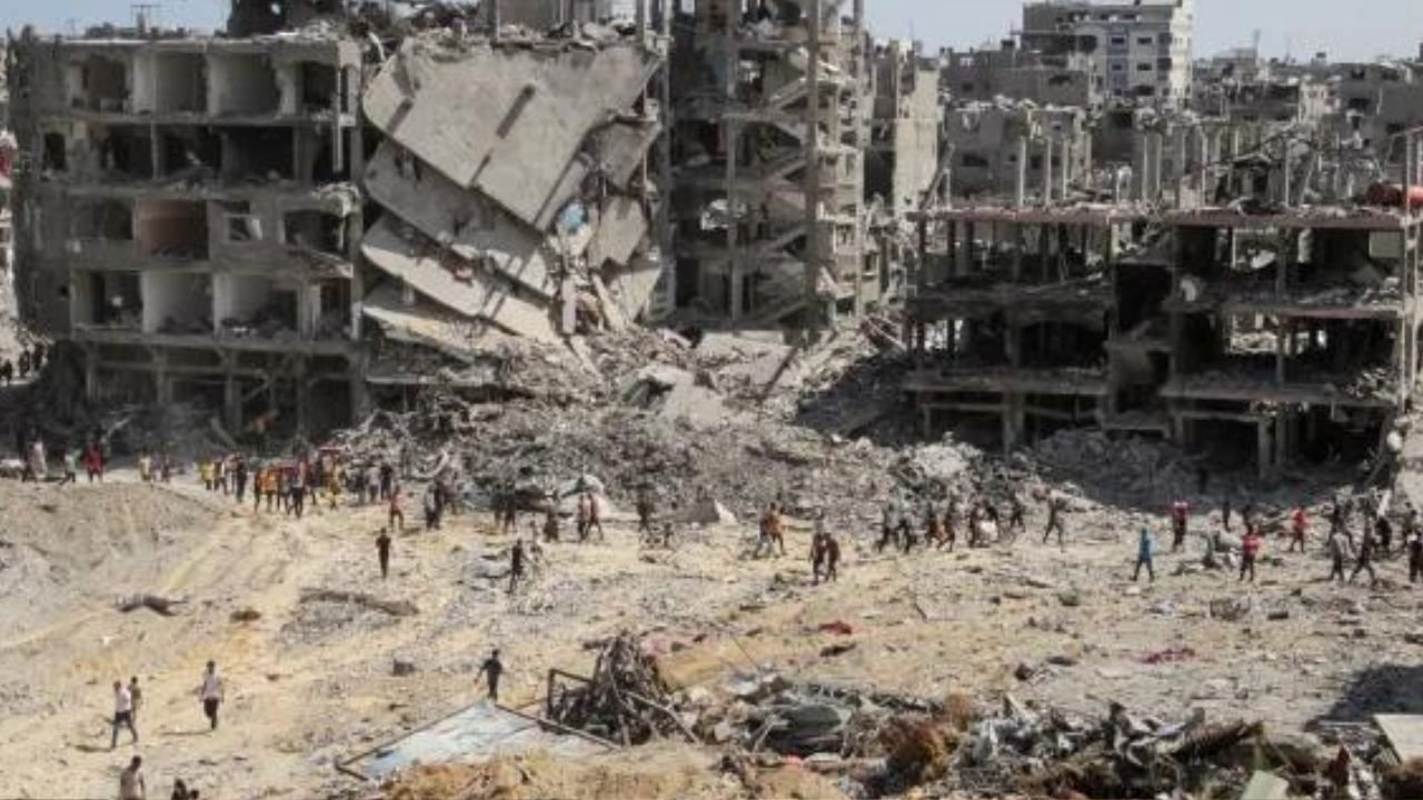 Israel pounds Gaza after Biden outlines ceasefire plan