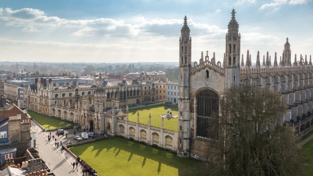 Top UK universities face funding and foreign student shortage
