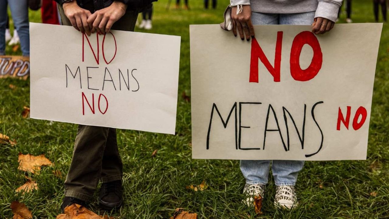 Tenth grader sexually abused by school principal in Karachi