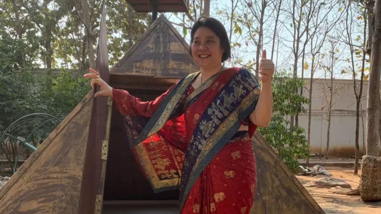 Singaporean woman posed as goddess to cheat followers out of seven million dollars