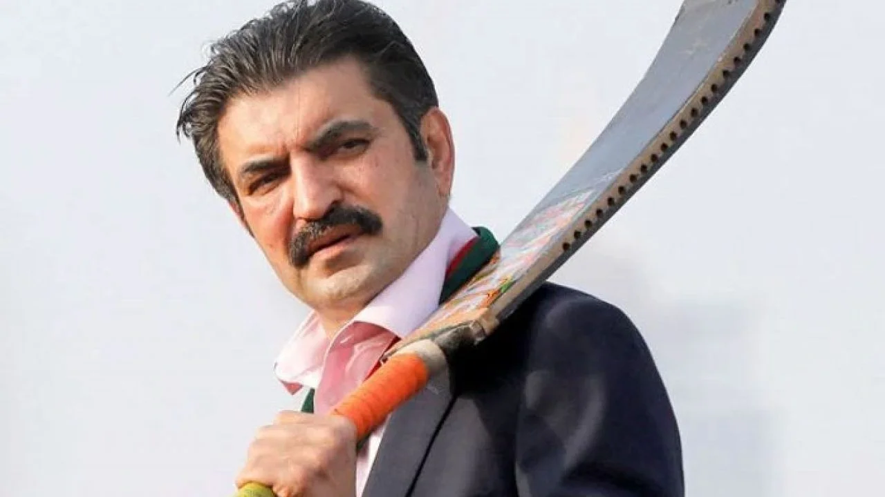 Sher Afzal Marwat PTI main wapis aanay ko tiar