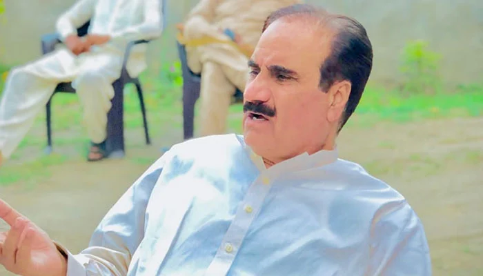 PTI MNA escapes custody as unknown people attacked anti-corruption team