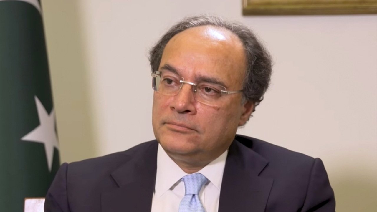 Pakistan working to secure foreign investment and extend existing loans: Finance Minister