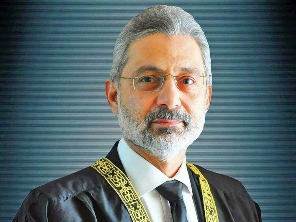 Chief Justice Qazi Faez Isa’s family donates more than 30 thousand sq ft land to Balochistan