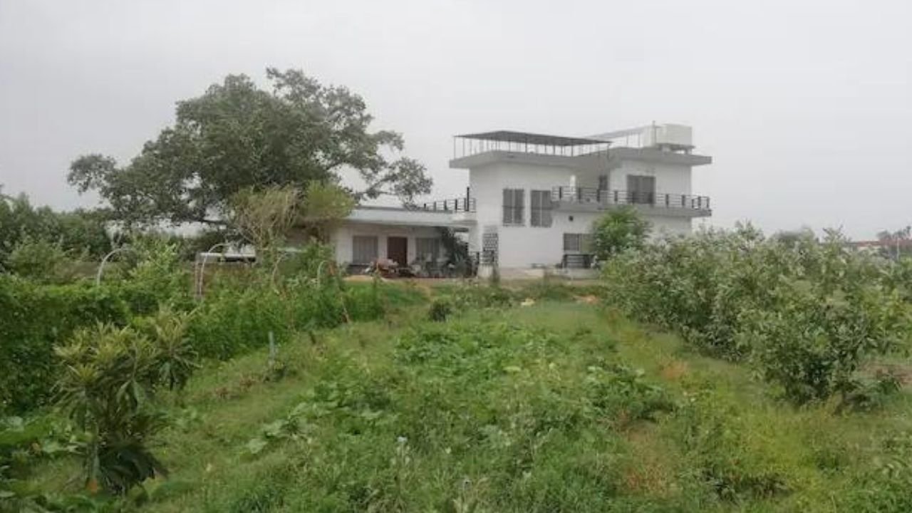 Farm-worker gang raped infront of husband in Sahiwal