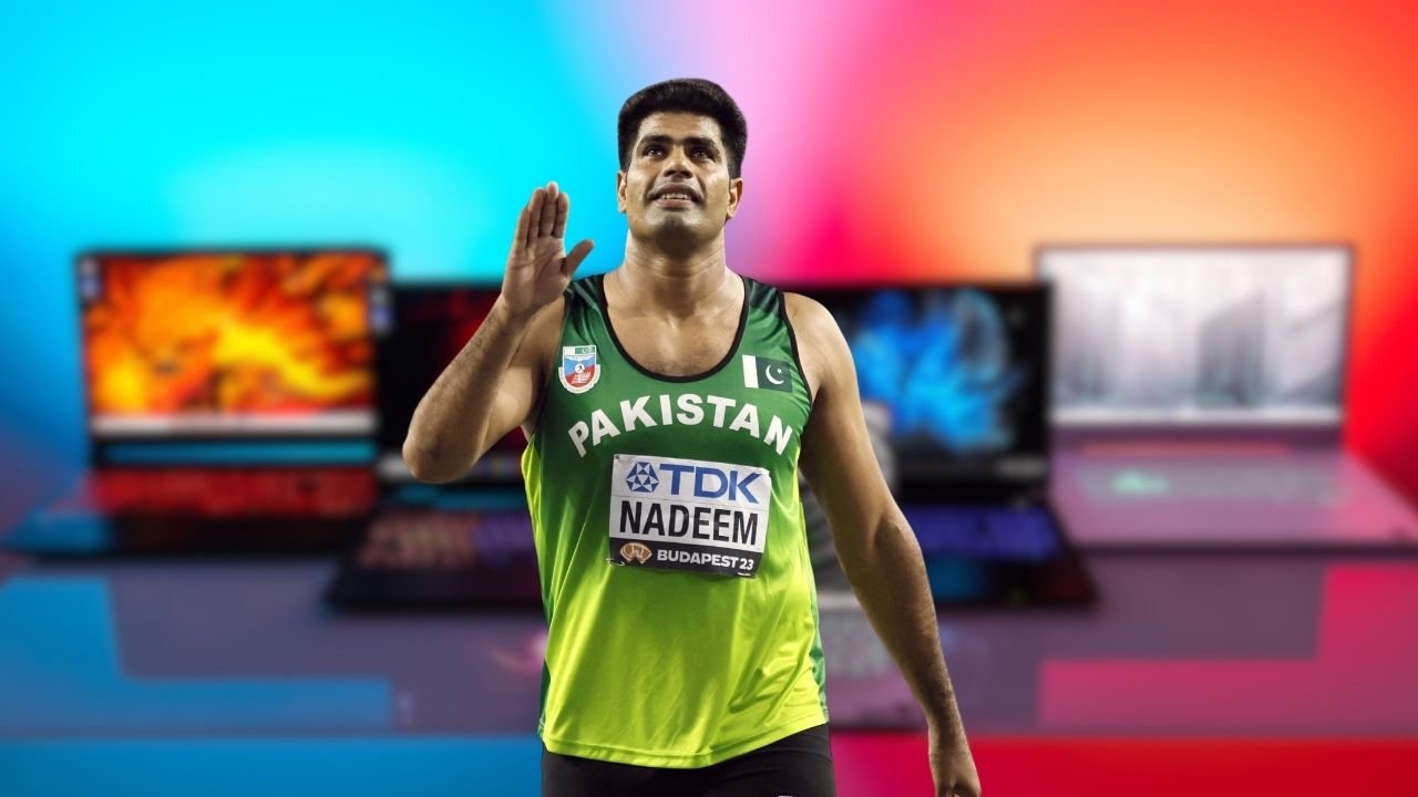 Kitney dil jeeto gey: Arshad Nadeem announces 100 laptops for students