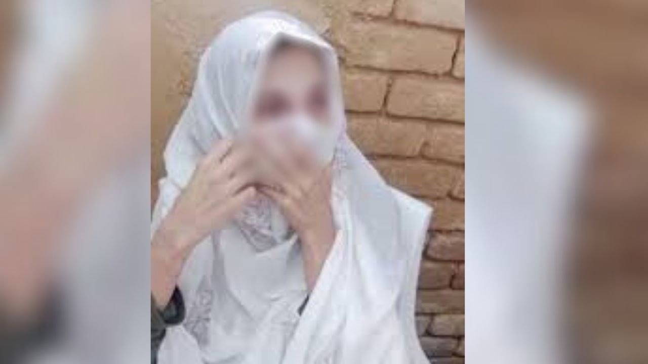 Woman claiming to be foreigner actually from Rawalpindi