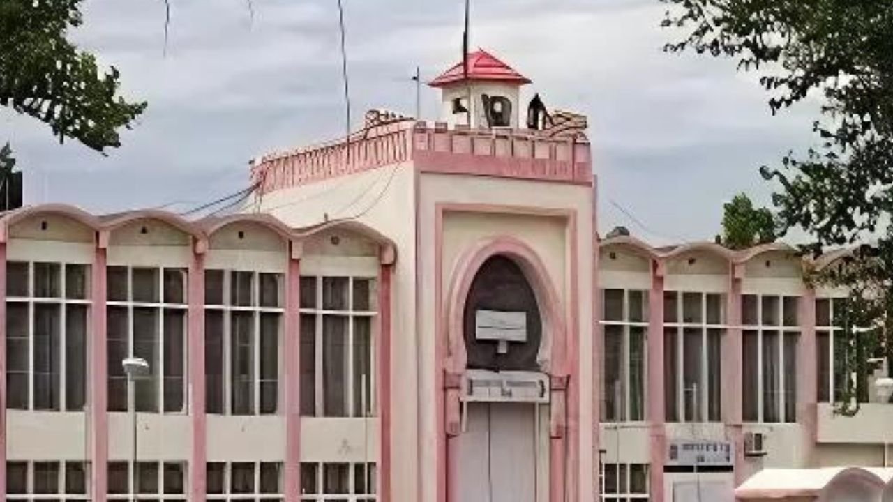 Missing superintendent of Adiala Jail returns home