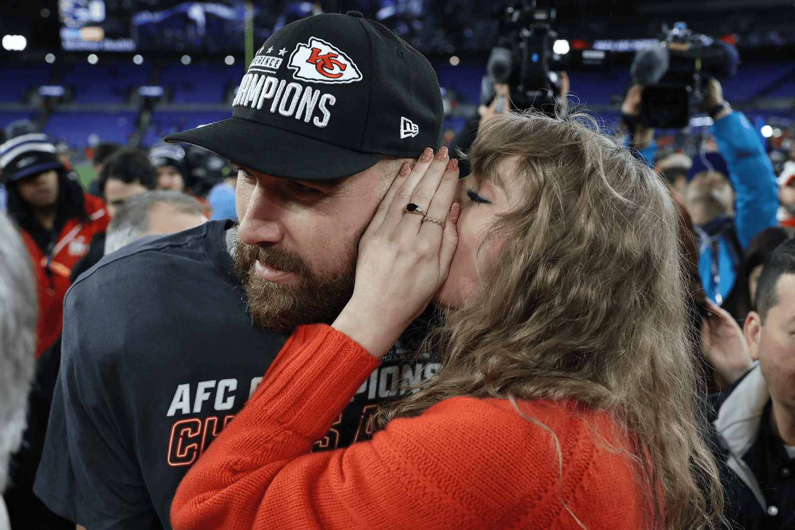 Strong Relationship Journey of Taylor Swift And Travis Kelce