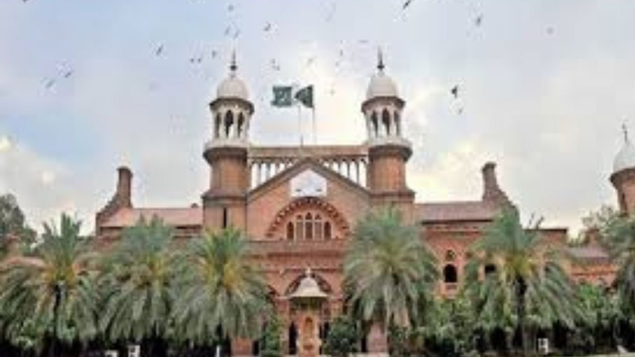 No men allowed near female students in schools, colleges: Lahore High Court