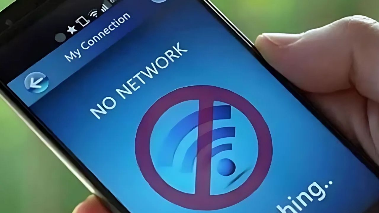 Internet, mobile services to be ‘partially suspended’ ahead of PTI protest