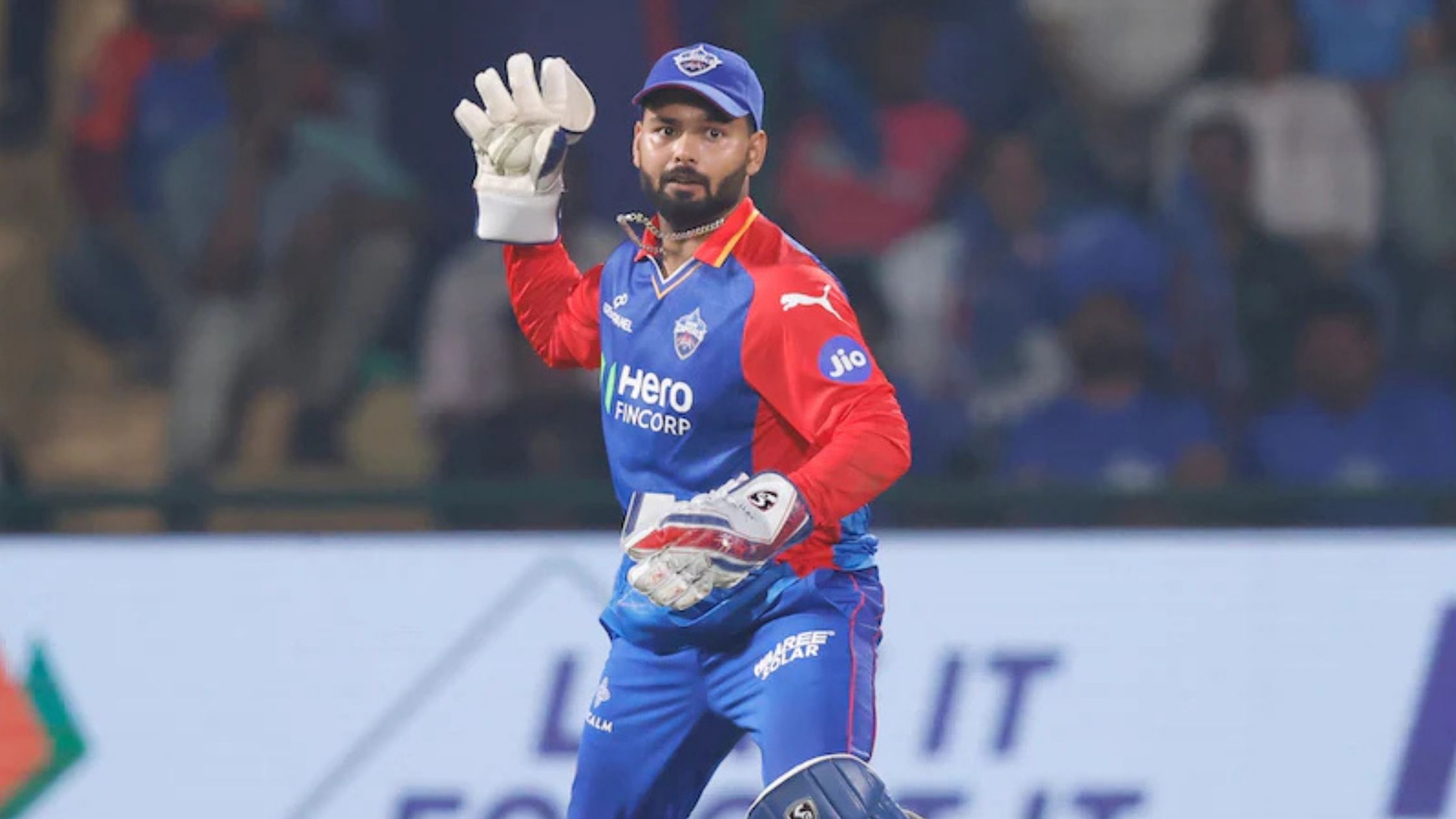 Rishabh Pant becomes most expensive player in IPL history