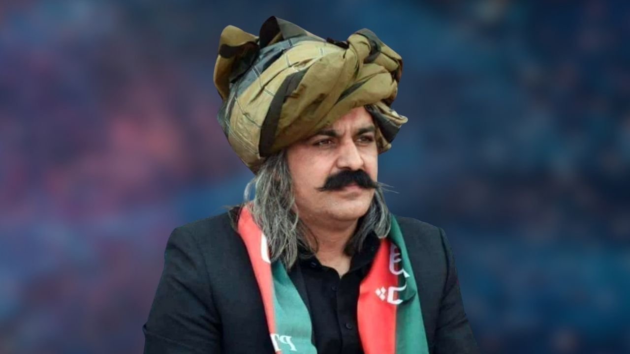 PTI decides to head to Islamabad, again